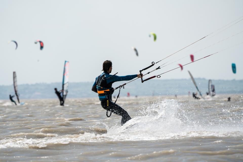 Kitesurfen am Neusiedler See