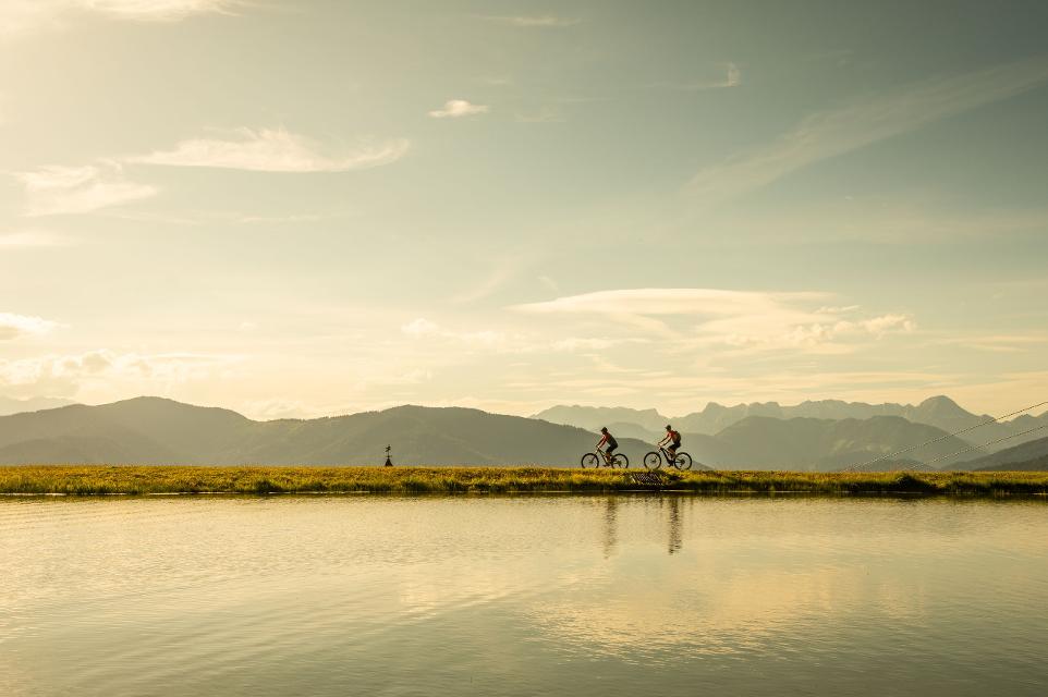 Mountainbiken am Hochnössler See