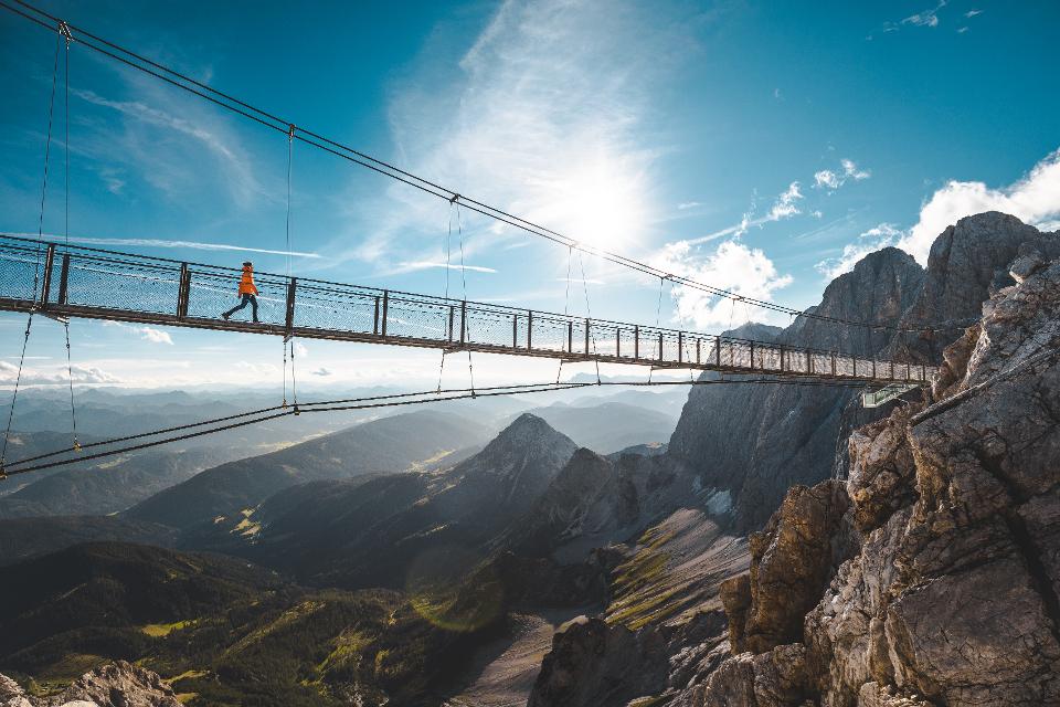 Die spektakuläre Hängebrücke am Dachstein