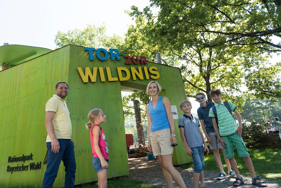 Baerenpfad_tor_zur_wildnis