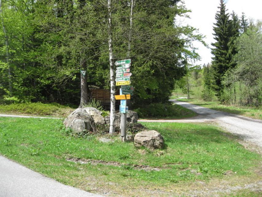 4 Wegekreuzung