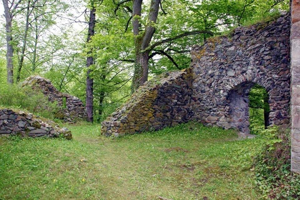 Bad Berneck_Burgruine Hohenberneck_2