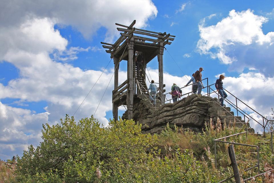 Aussichtsturm Backoefele auf dem Schneeberg