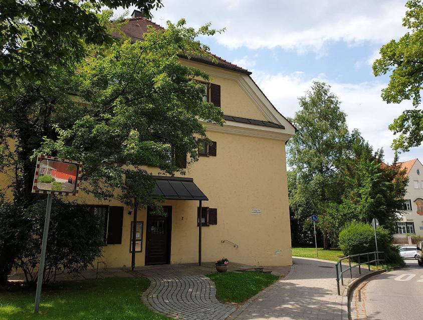 Pfarrhaus Mariä Himmelfahrt