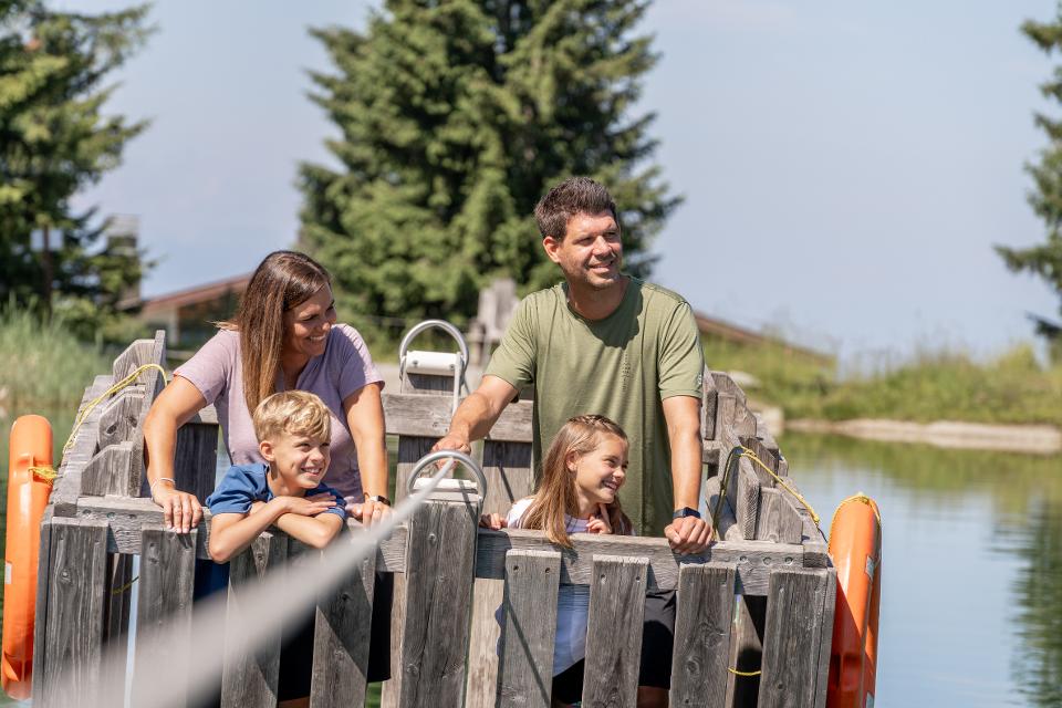 Familie auf dem Geistersee