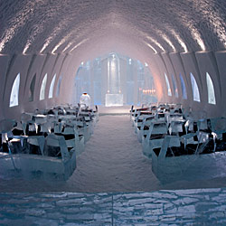 Kapelle des Icehotels Kapelle des Icehotels