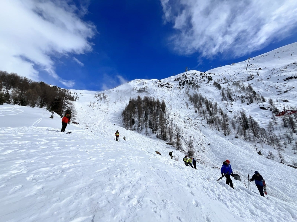 lawine-am-riffelberg-in-zermatt-fordert-drei-todesopfer