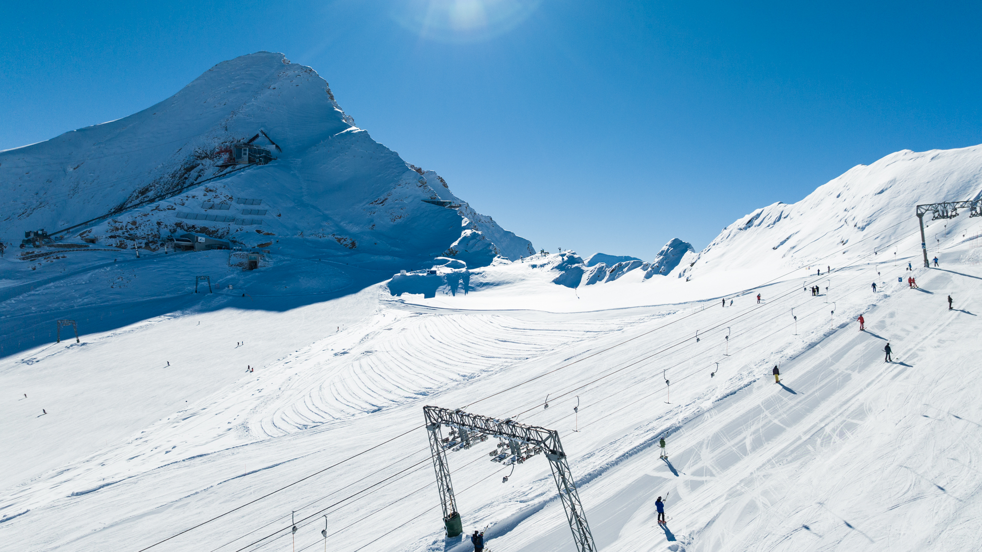 Am Kitzsteinhorn finden Skifahrer bereits seit Mitte November Top Bedingungen vor