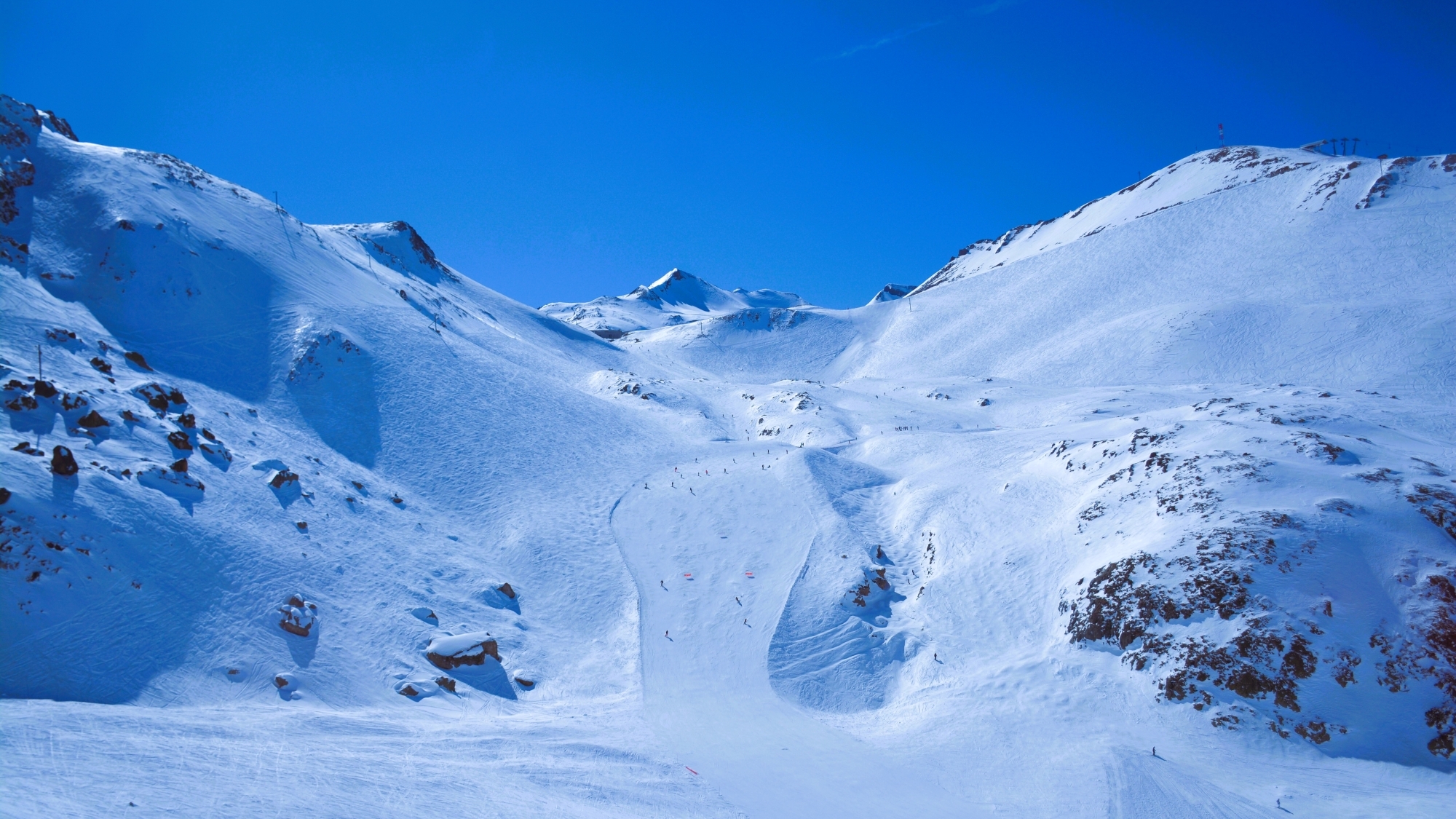Neben der Jandri-Rekordabfahrt begeistern die weitläufigen Hänge um die Pierre Gross Gondelbahn (Baujahr 2019)