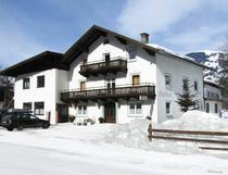 Ferienhaus 12-26 Pers.