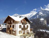 Chalet 15-50 Pers.