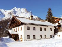 Ferienhaus 10-25 Pers.