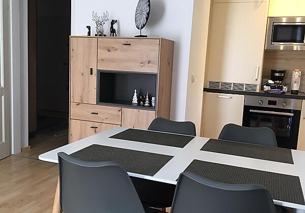 Wohnzimmer Blick Küche