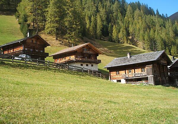 Die Hütten der Alfenalm