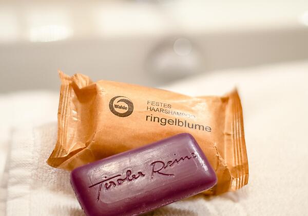 festes-haarshampoo-ringelblumen-tiroler-reine-seif