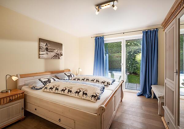 Gartensuite_Weissachgraben_1A_Ellmau_Schlafzimmer_