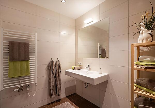 Gartensuite_Weissachgraben_1A_Ellmau_Badezimmer