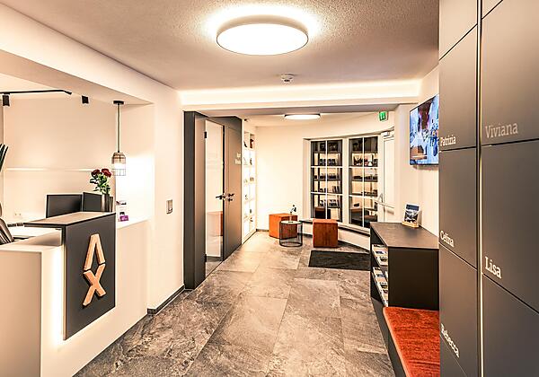 Rezeption /Einganshalle