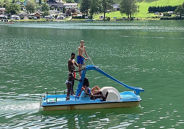 Tretboot am Afritzer See