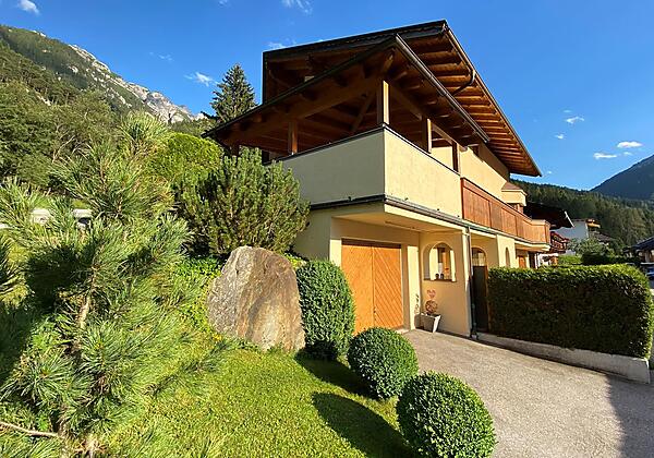 Apartment Peer im Sommer
