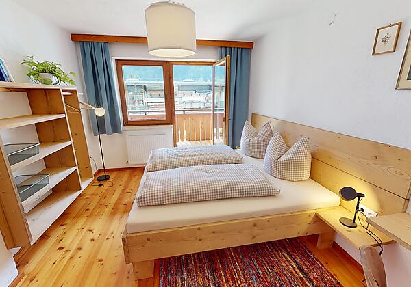 7b-Bahnhofstrae-04282023_072308