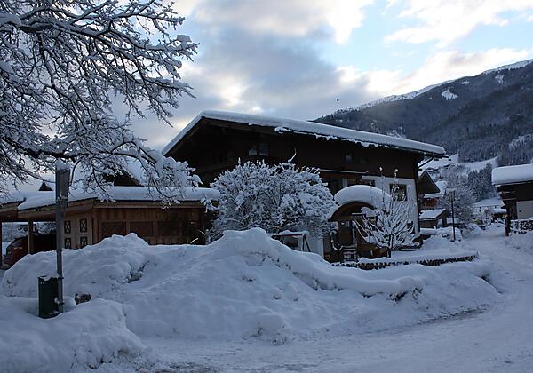 Hausansicht Winter 2
