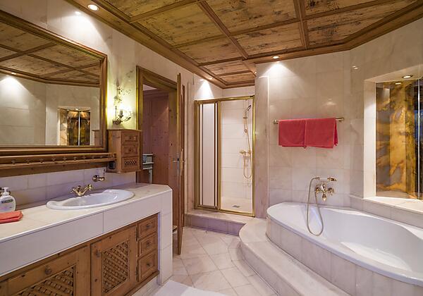 Appartement_Weinfurter_Luise_Dorf_39_Ellmau_Badezi