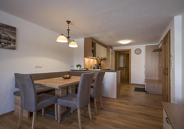 App_Reischerhof_Reischweg_2_Going_Wohnzimmer