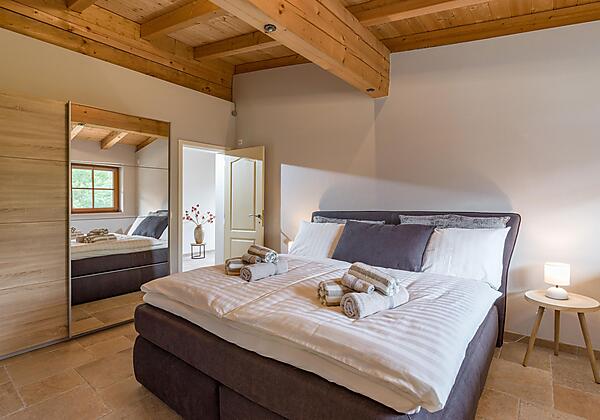 App. Zirbe Schlafzimmer_2