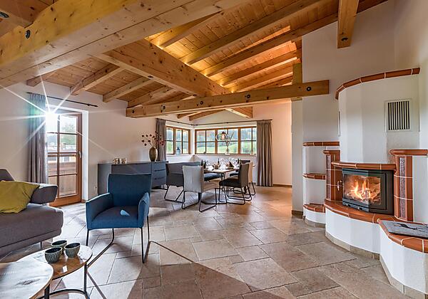 App. Zirbe Wohnzimmer_1