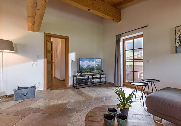 App. Zirbe Wohnzimmer_2