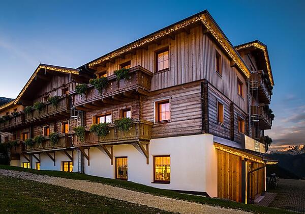 schräg von unten abend