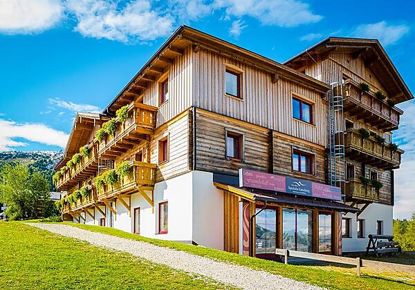 Aussen von unten Tag