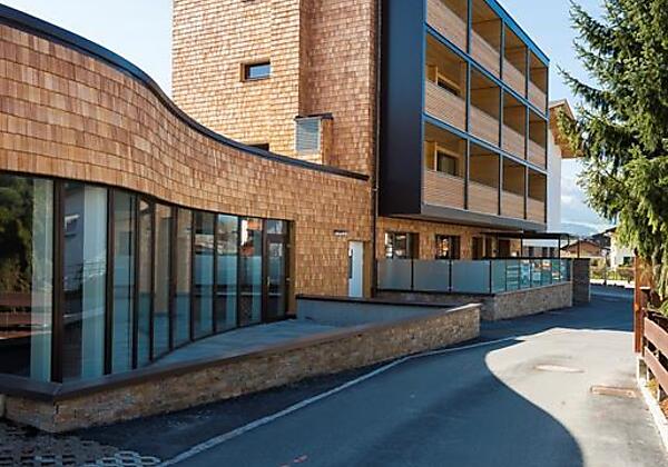 Blick auf das Schwimmbad