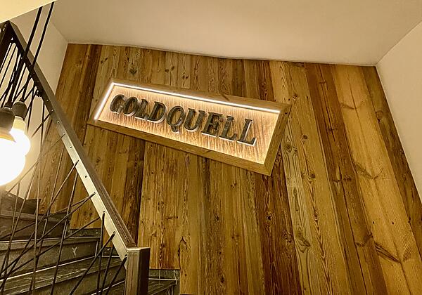 12909216-C4D0-4044-8C0E-155970780653