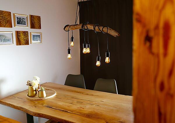 F8F66700-72A6-4653-8FB2-6DED04C10B68