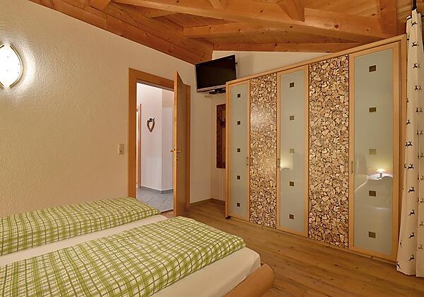 Schlafzimmer1 Fernseher