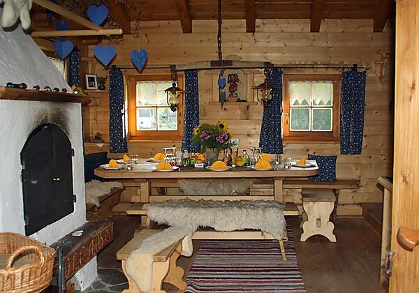 Benützen Sie das gemütliche Grillstüberl