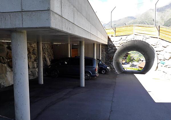 Belledonne - free parking