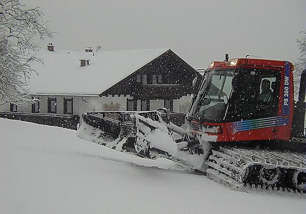 gut präparierte Pisten bis zum Haus