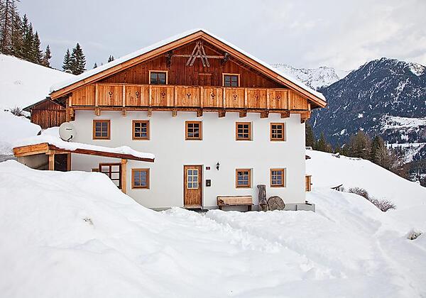 Berghütte Schöpf Winteridylle