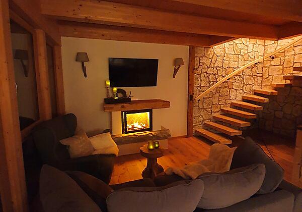 Bichlhof Kaisers Wohnbereich mit Kamin