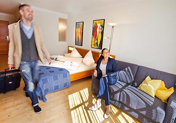 Doppelzimmer mit Couch