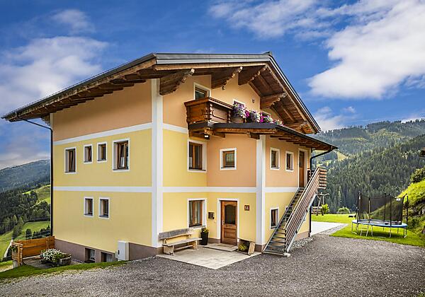 eigener Aufgang zum Appartement