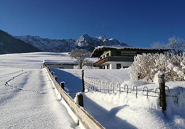 Chalet Glockenhof mit Kaisergebirge