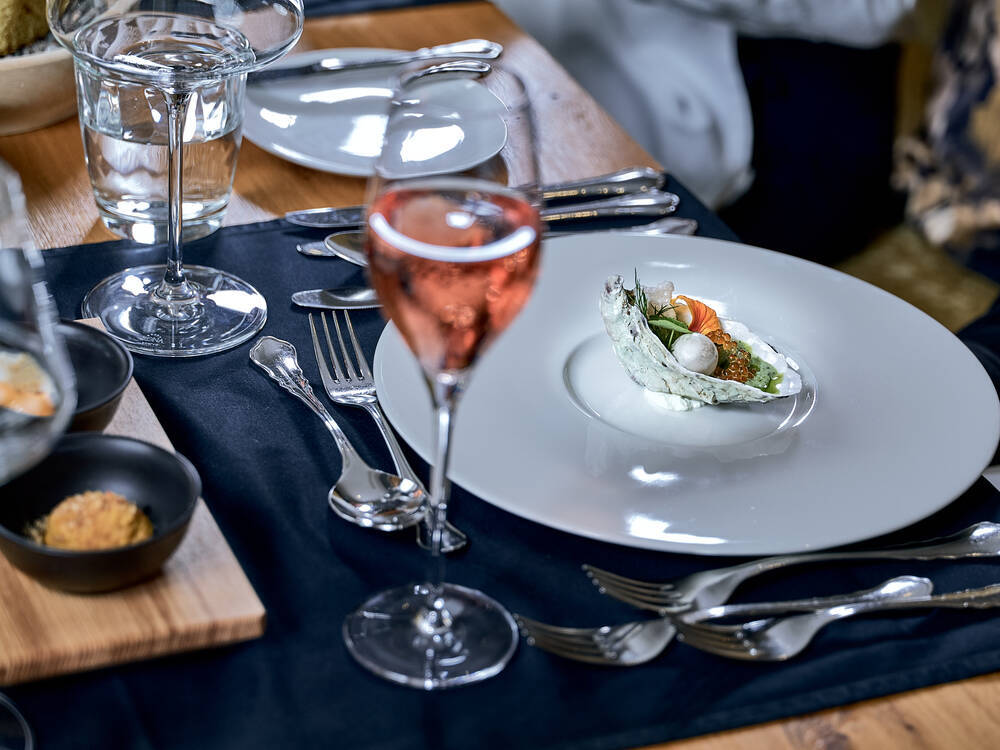 Vorspeien im Familienhotel die HOCHKÖNIGIN in Maria Alm im Salzburger Land Feinschmeckermenü am Aben