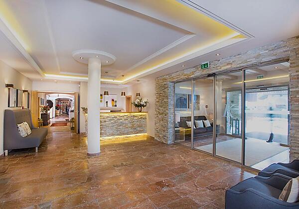 Rezeption/Hotelhalle
