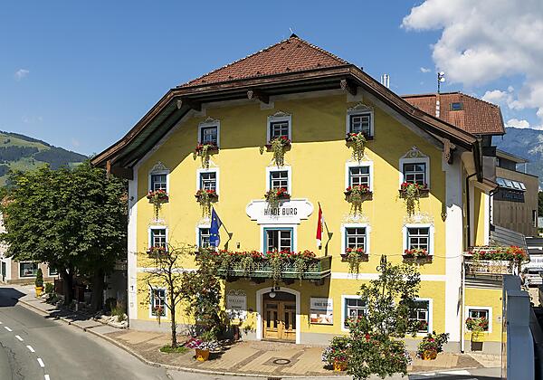Hotel Die Hindenburg Saalfelden Haupteingang