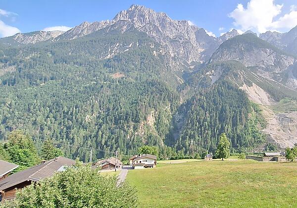 Ausblick von den Wohnungen Richtung Süden