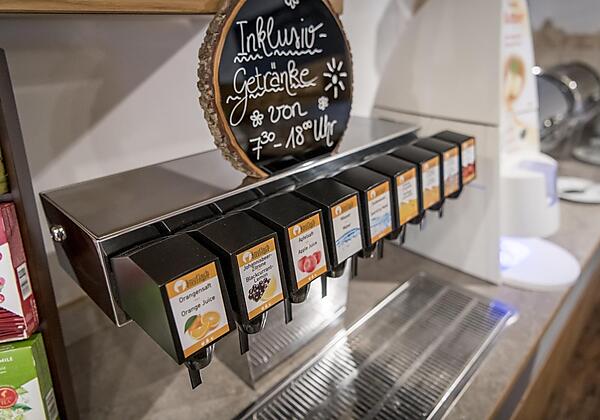 Alkoholfreie Getränke inklusive (Groß)